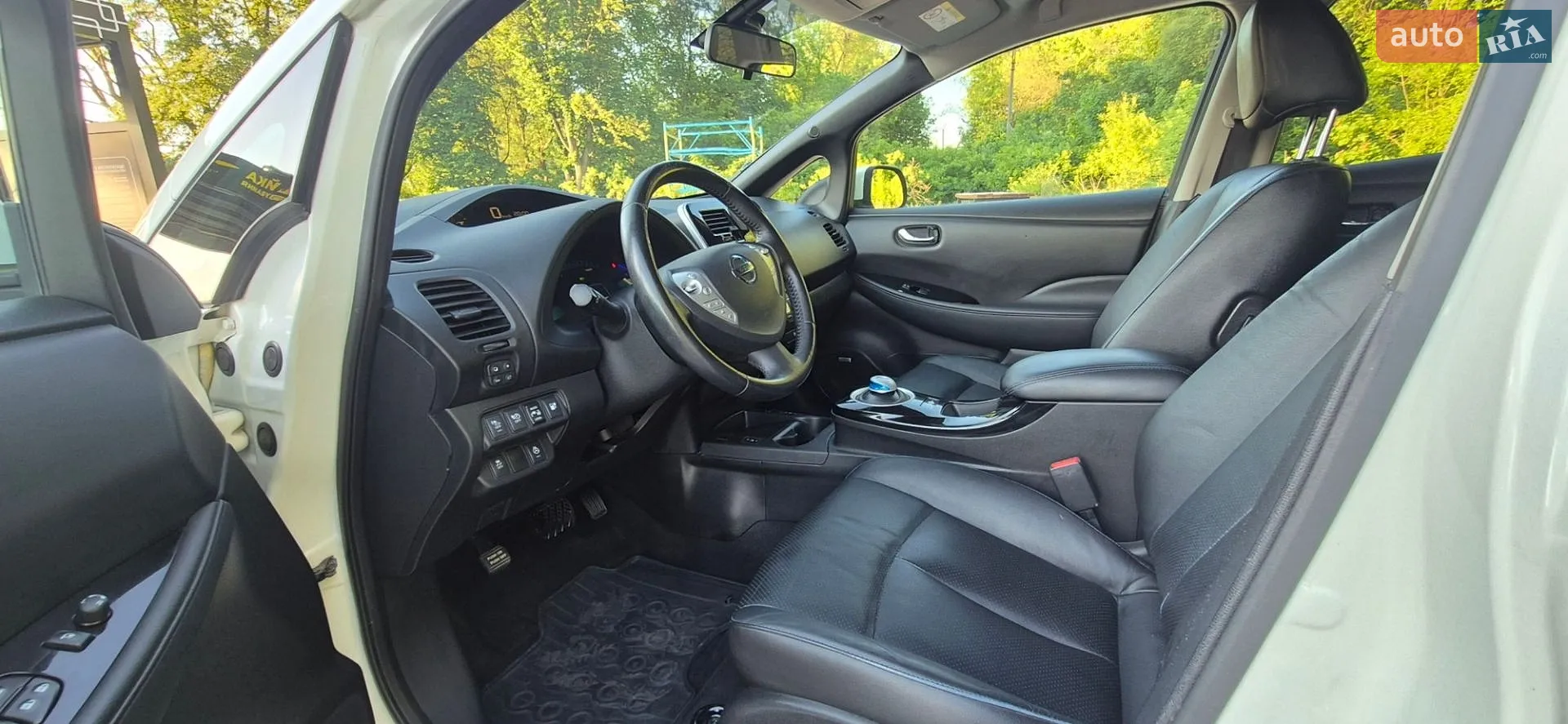2015 Nissan Leaf - мініатюра 20
