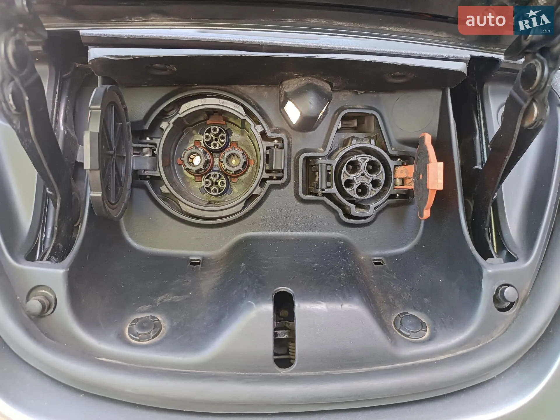 2016 Nissan Leaf - мініатюра 4