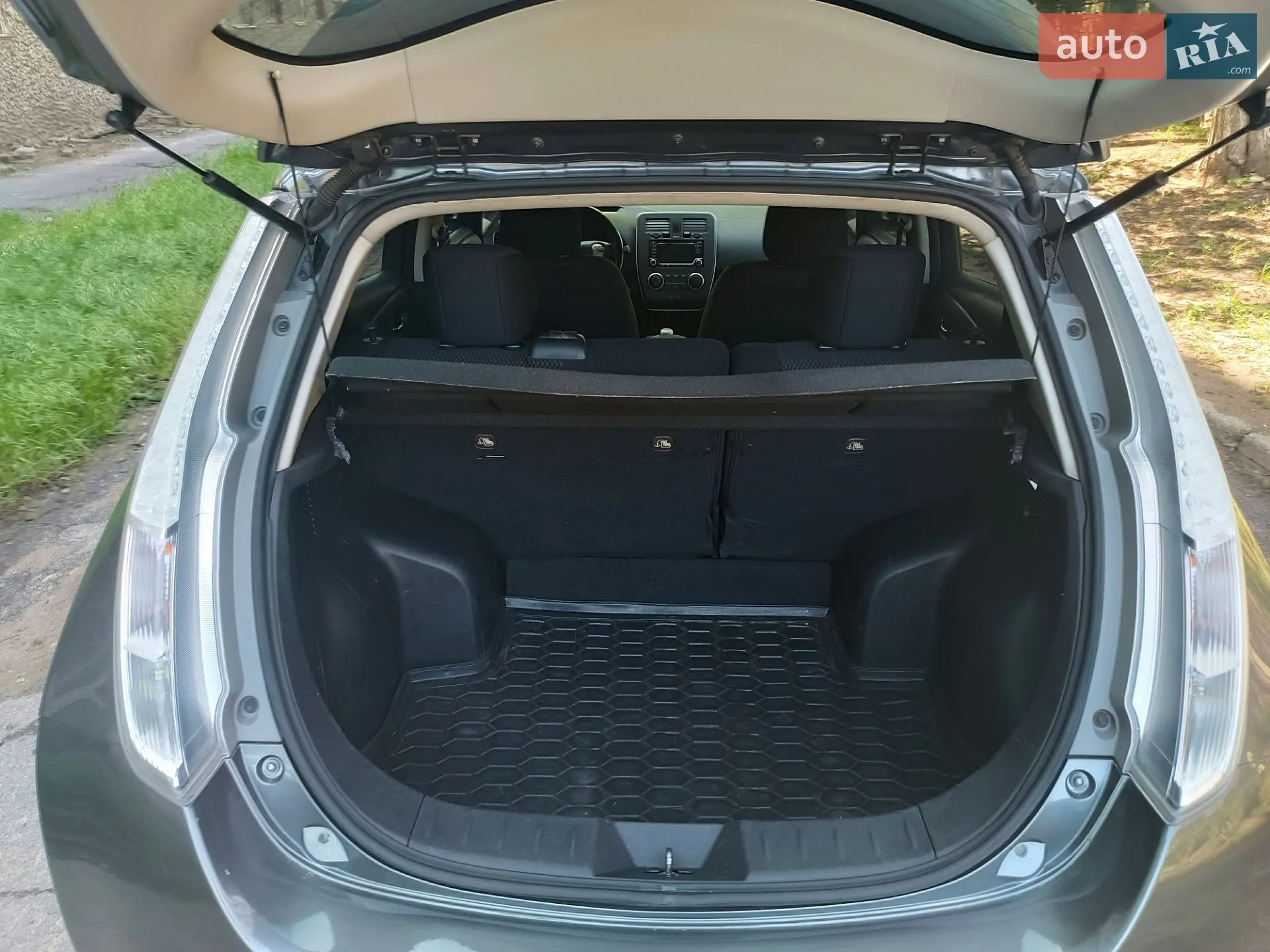 2016 Nissan Leaf - мініатюра 20