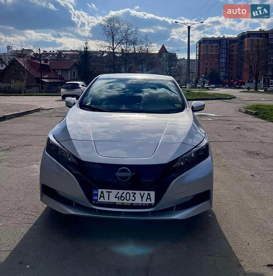 2022 Nissan Leaf - мініатюра 15
