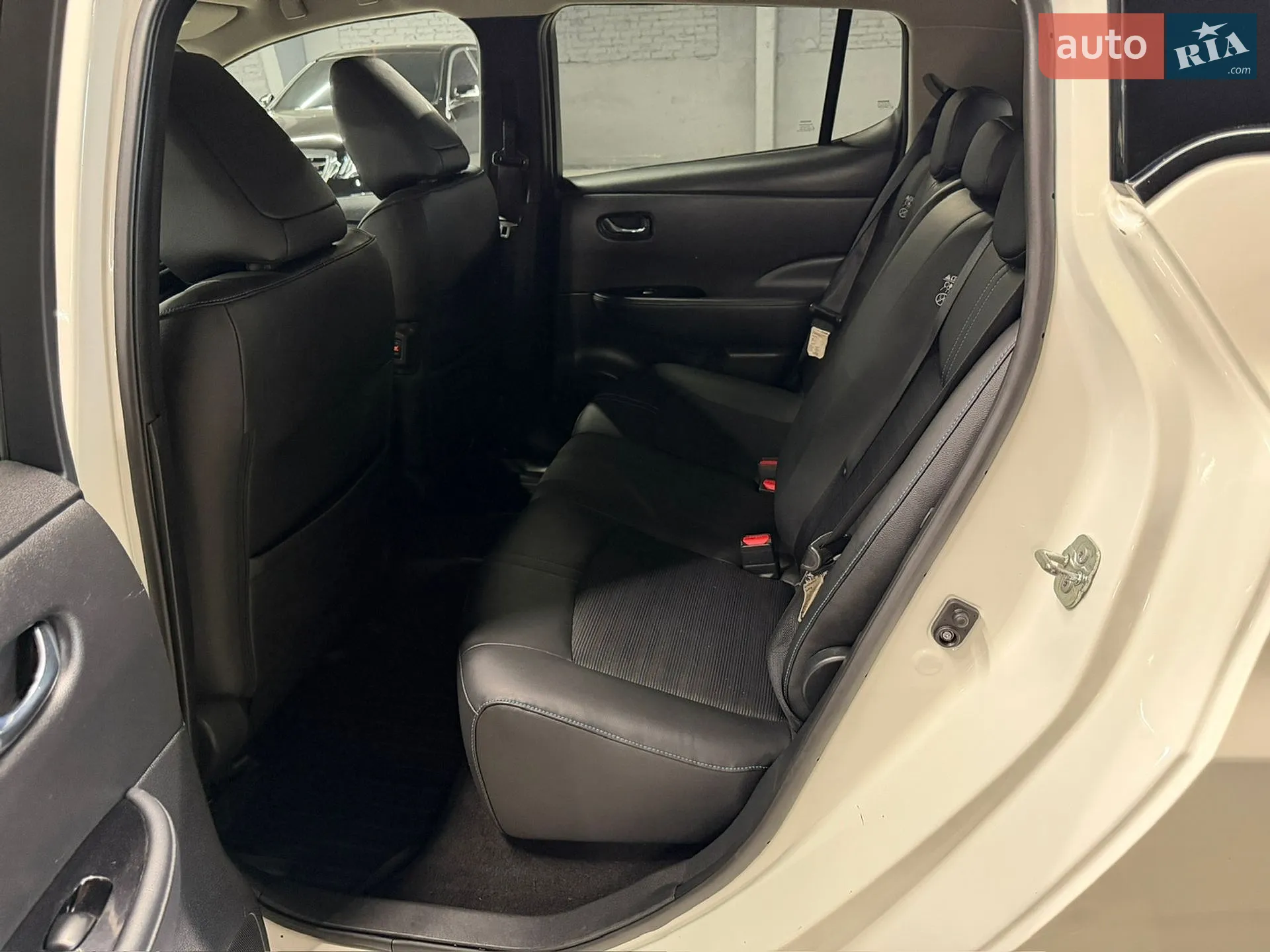 2018 Nissan Leaf - мініатюра 9