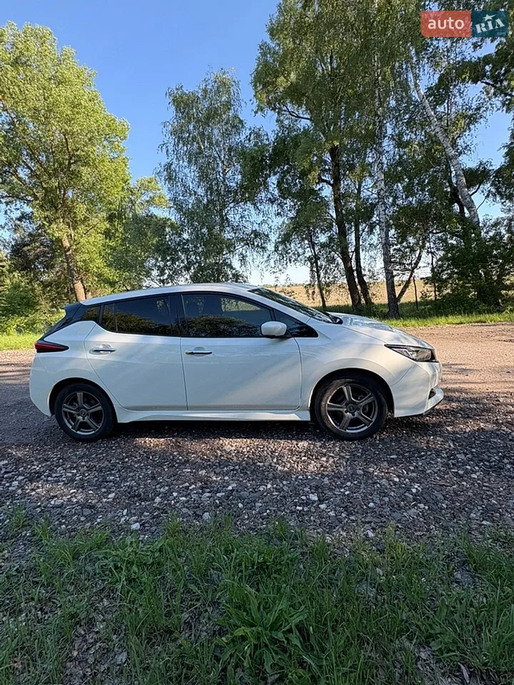 2021 Nissan Leaf - мініатюра 33