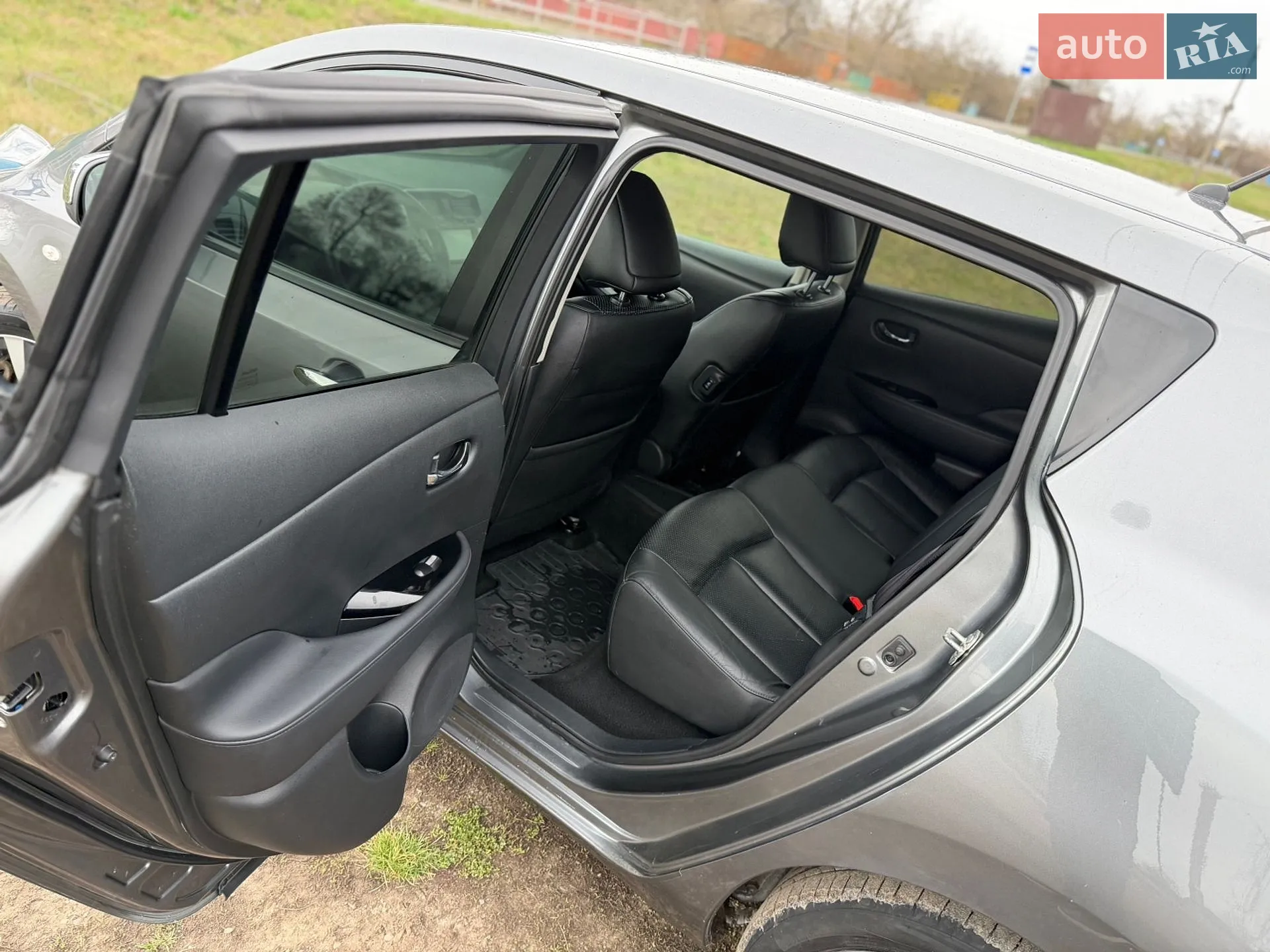 2014 Nissan Leaf - мініатюра 15