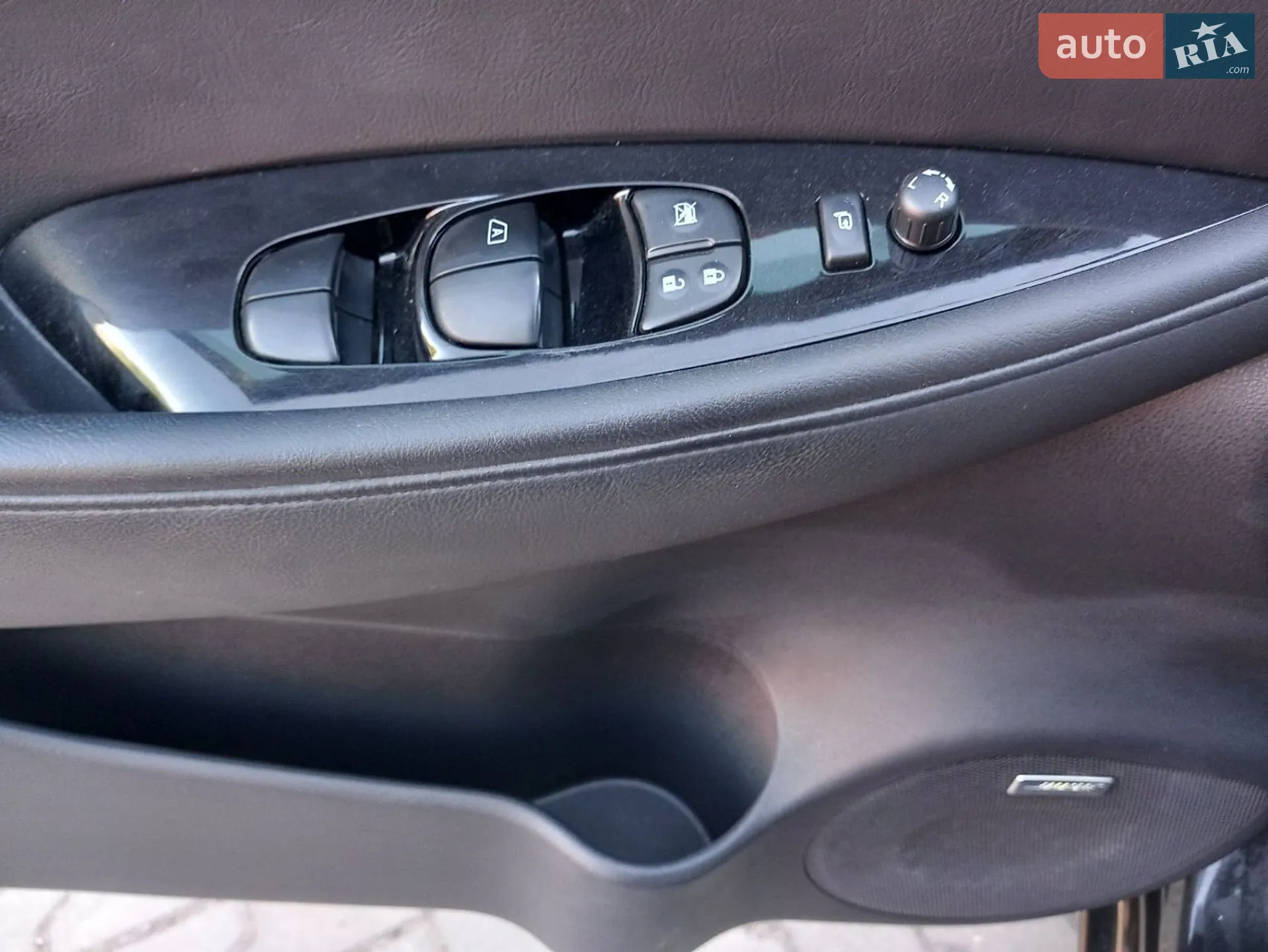 2013 Nissan Leaf - мініатюра 18