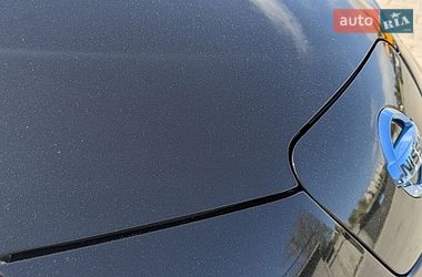 Хетчбек Nissan Leaf 2014 в Дрогобичі