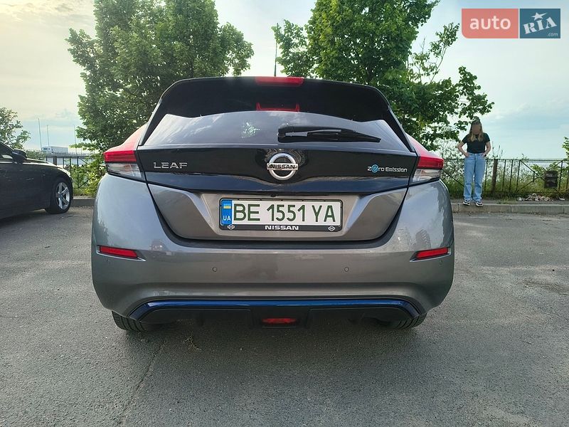 Хетчбек Nissan Leaf 2019 в Миколаєві