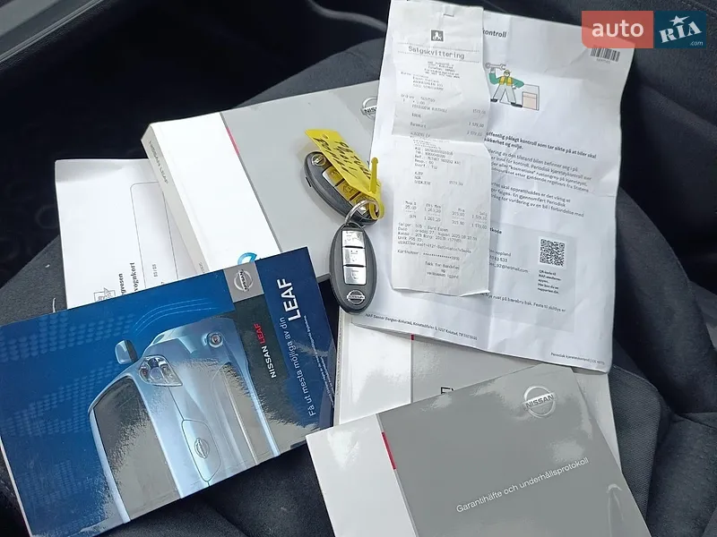 Хэтчбек Nissan Leaf 2015 в Ровно документ