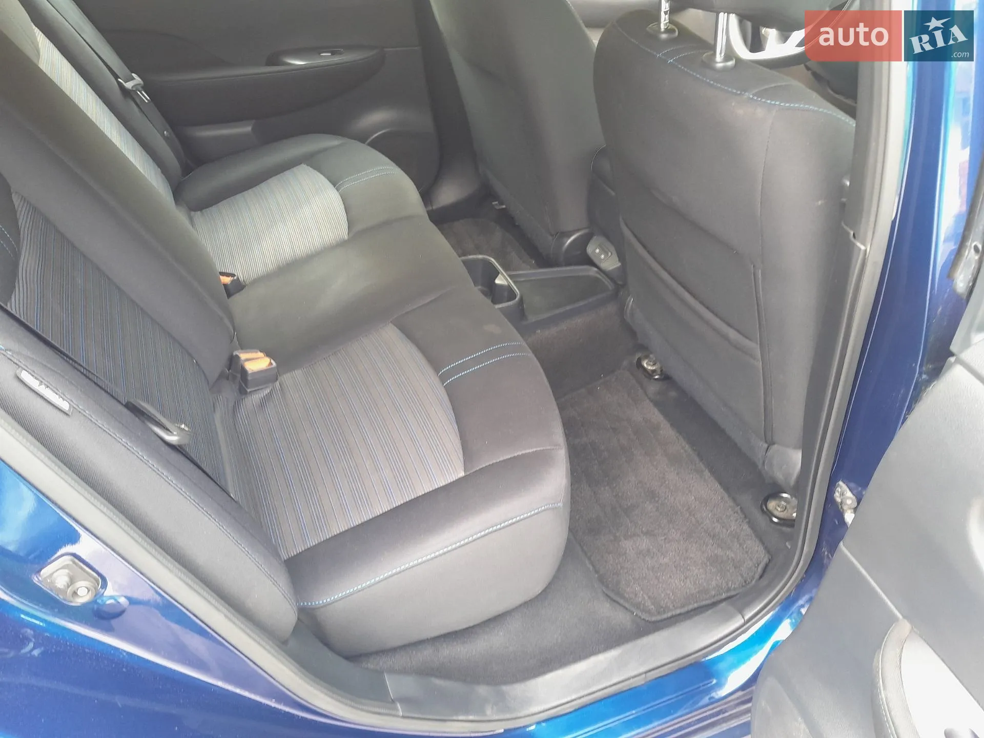 2022 Nissan Leaf - мініатюра 11