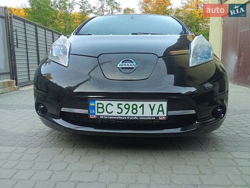 Хетчбек Nissan Leaf 2013 в Львові фото 7 Хетчбек Nissan Leaf 2013 в Львові