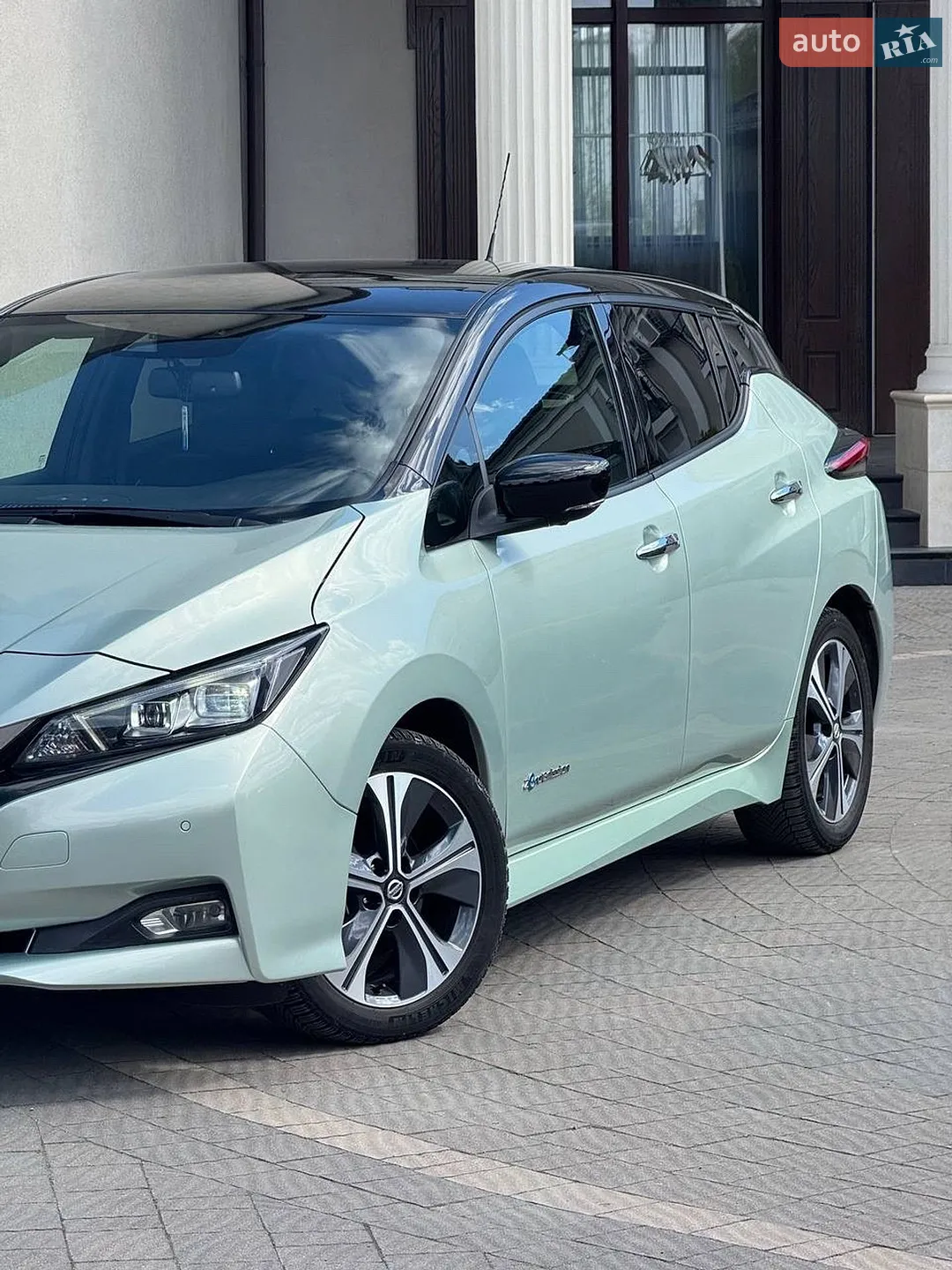 2020 Nissan Leaf - мініатюра 12