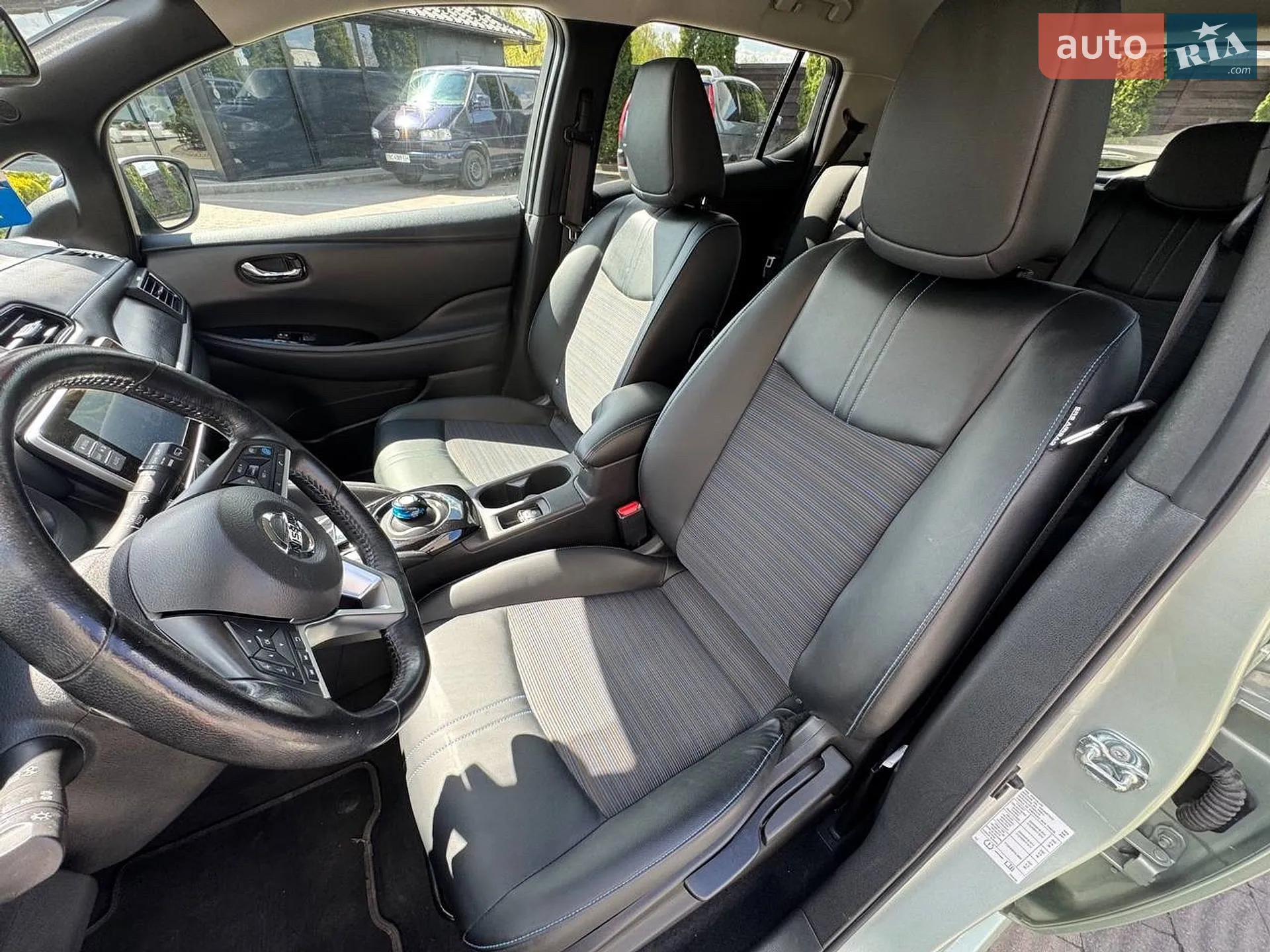 2020 Nissan Leaf - мініатюра 29
