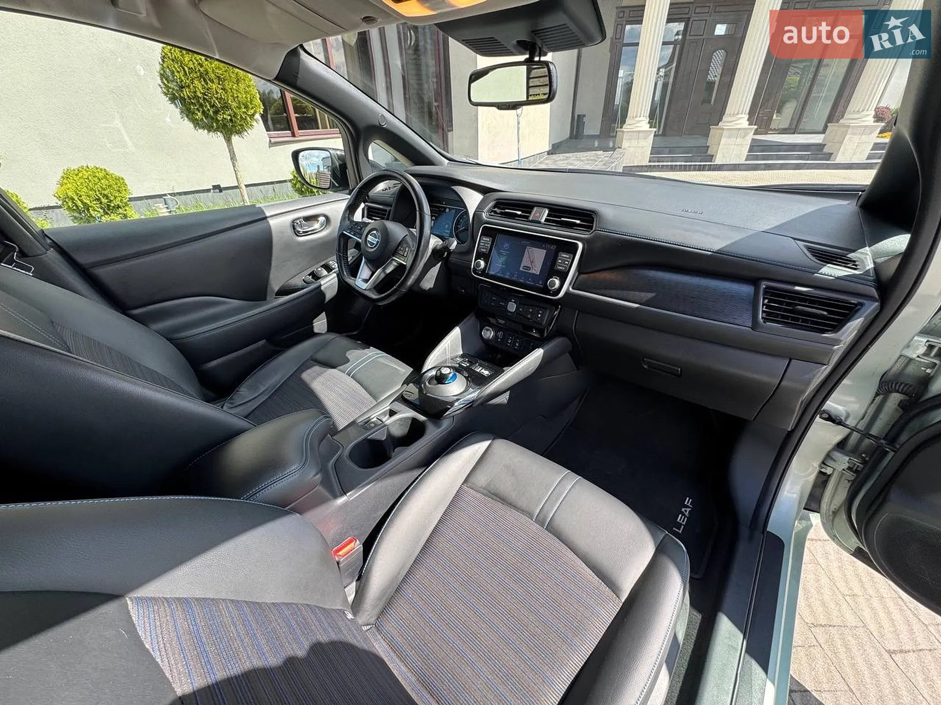 2020 Nissan Leaf - мініатюра 47