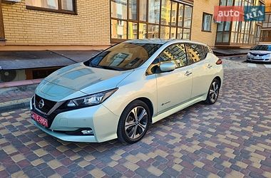Хетчбек Nissan Leaf 2018 в Вінниці