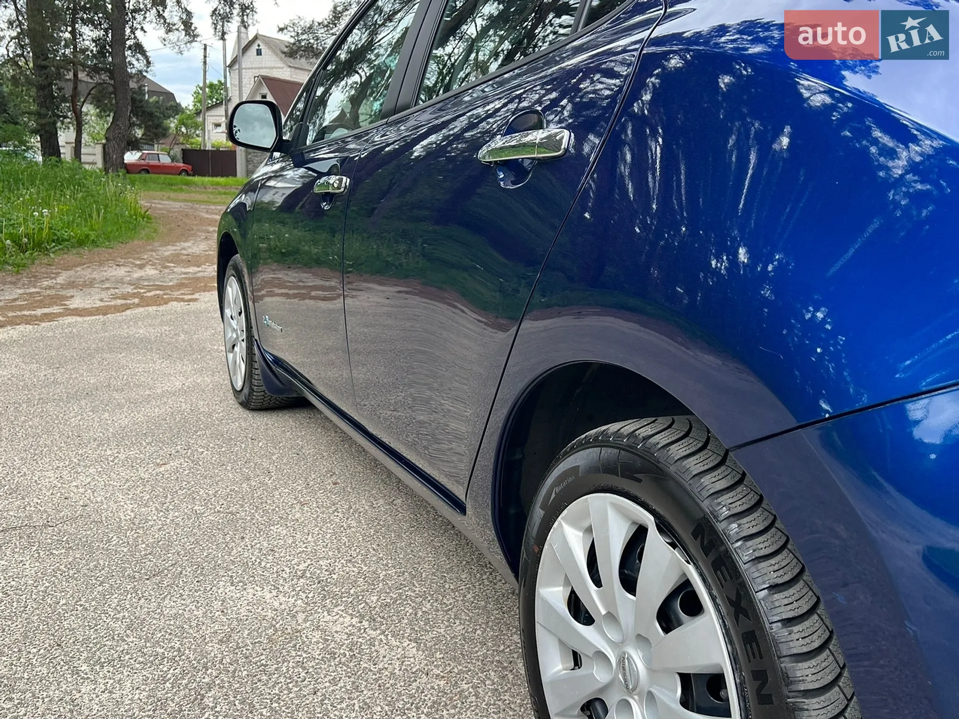 2017 Nissan Leaf - мініатюра 11