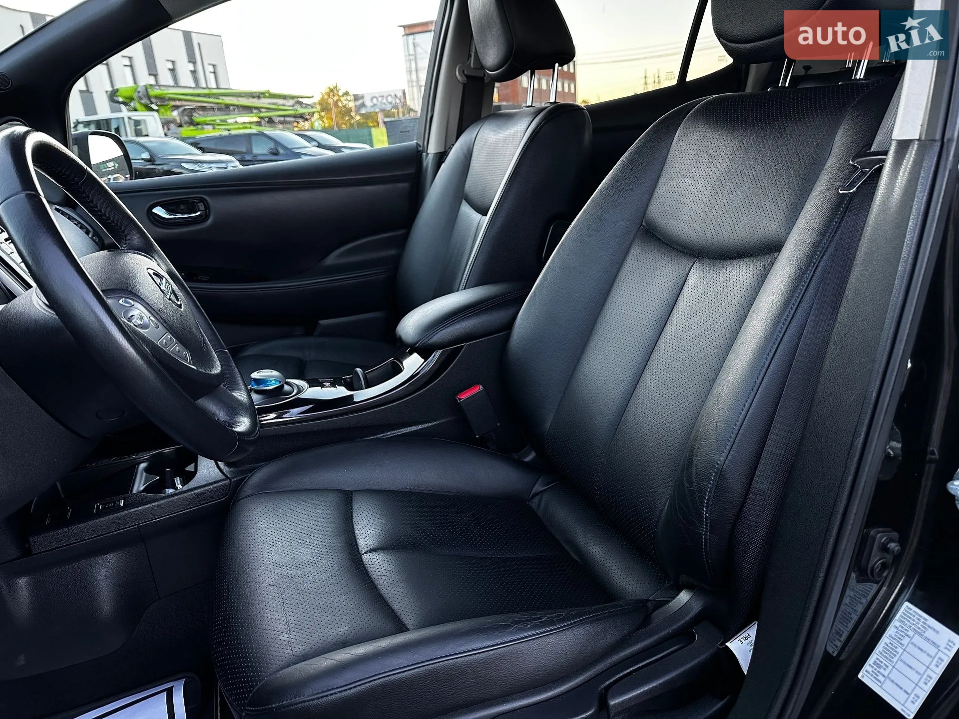 2014 Nissan Leaf - мініатюра 25