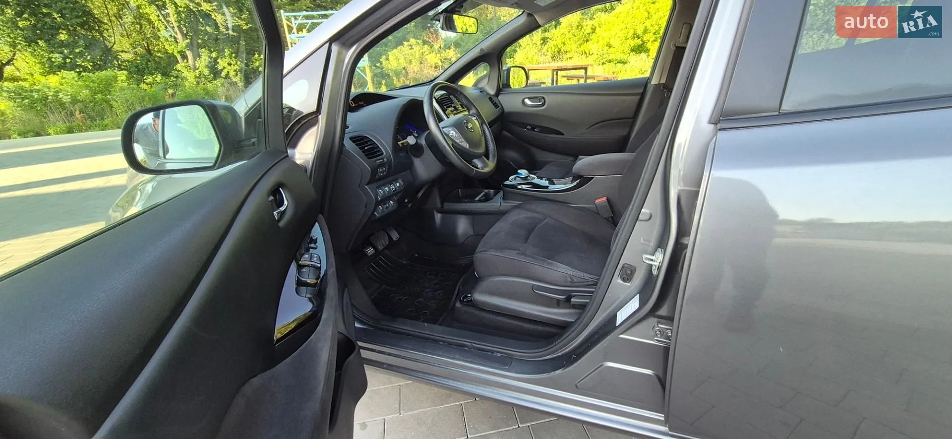 2015 Nissan Leaf - мініатюра 15