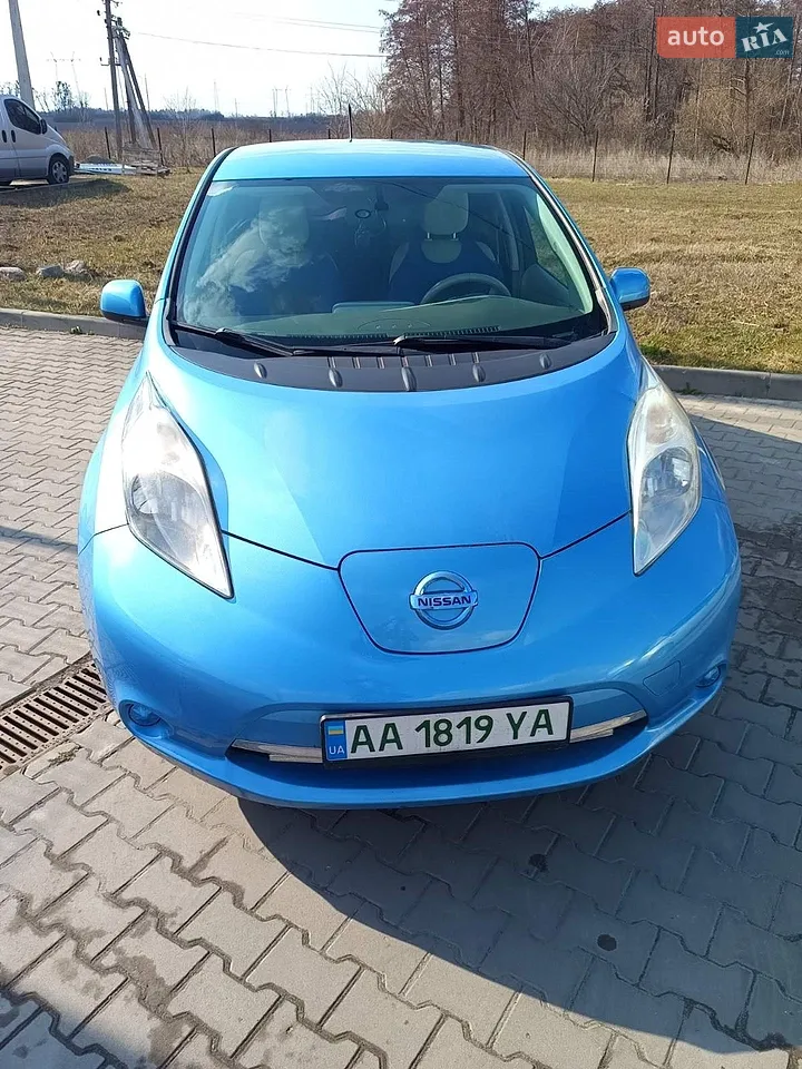 2013 Nissan Leaf - мініатюра 17