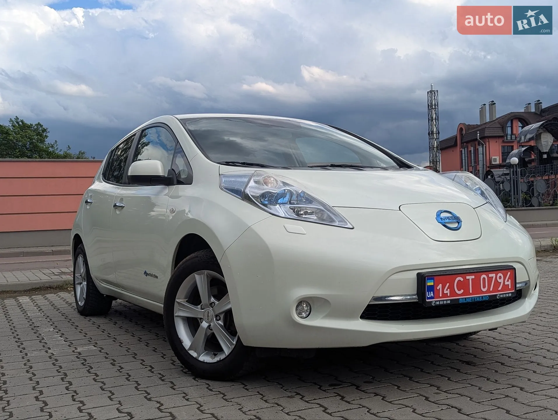 2012 Nissan Leaf - мініатюра 2
