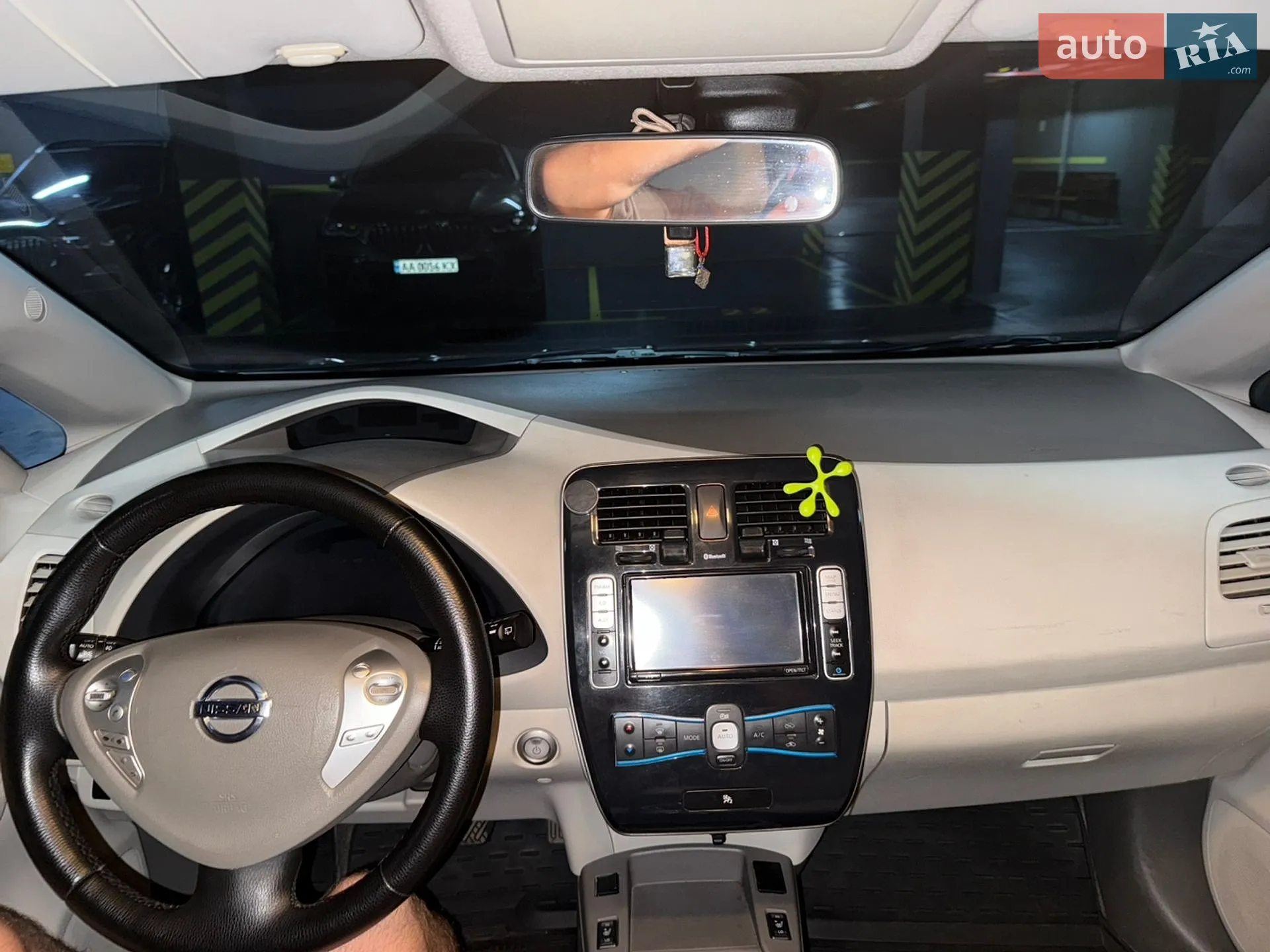 2011 Nissan Leaf - мініатюра 26