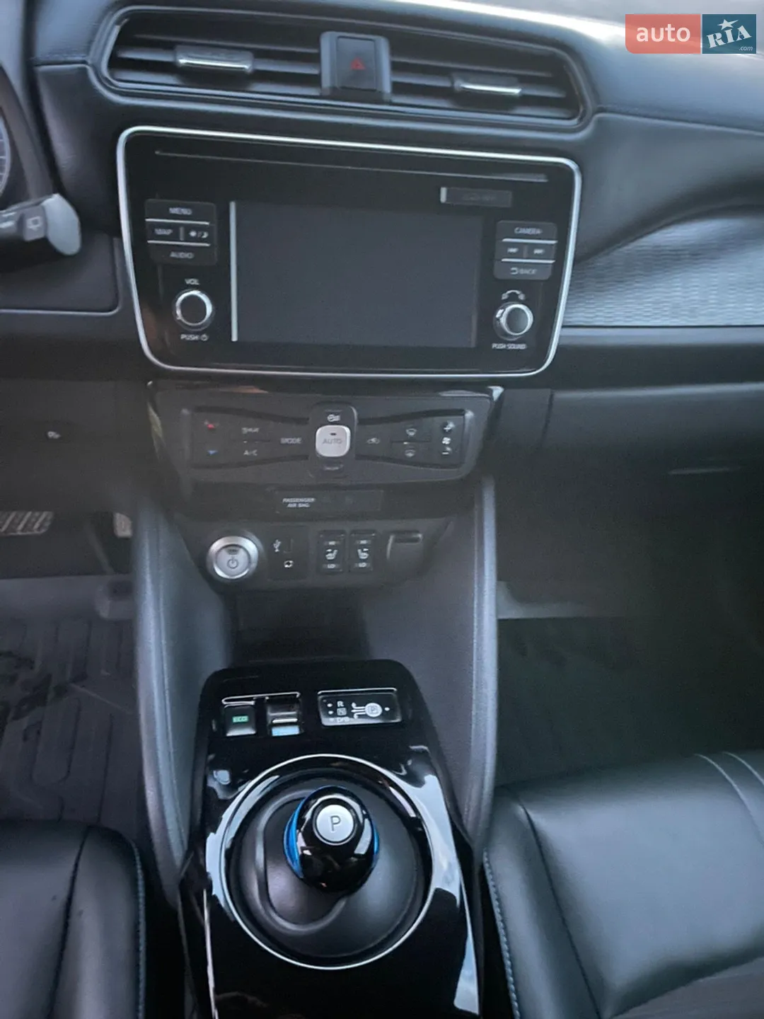 2020 Nissan Leaf - мініатюра 18