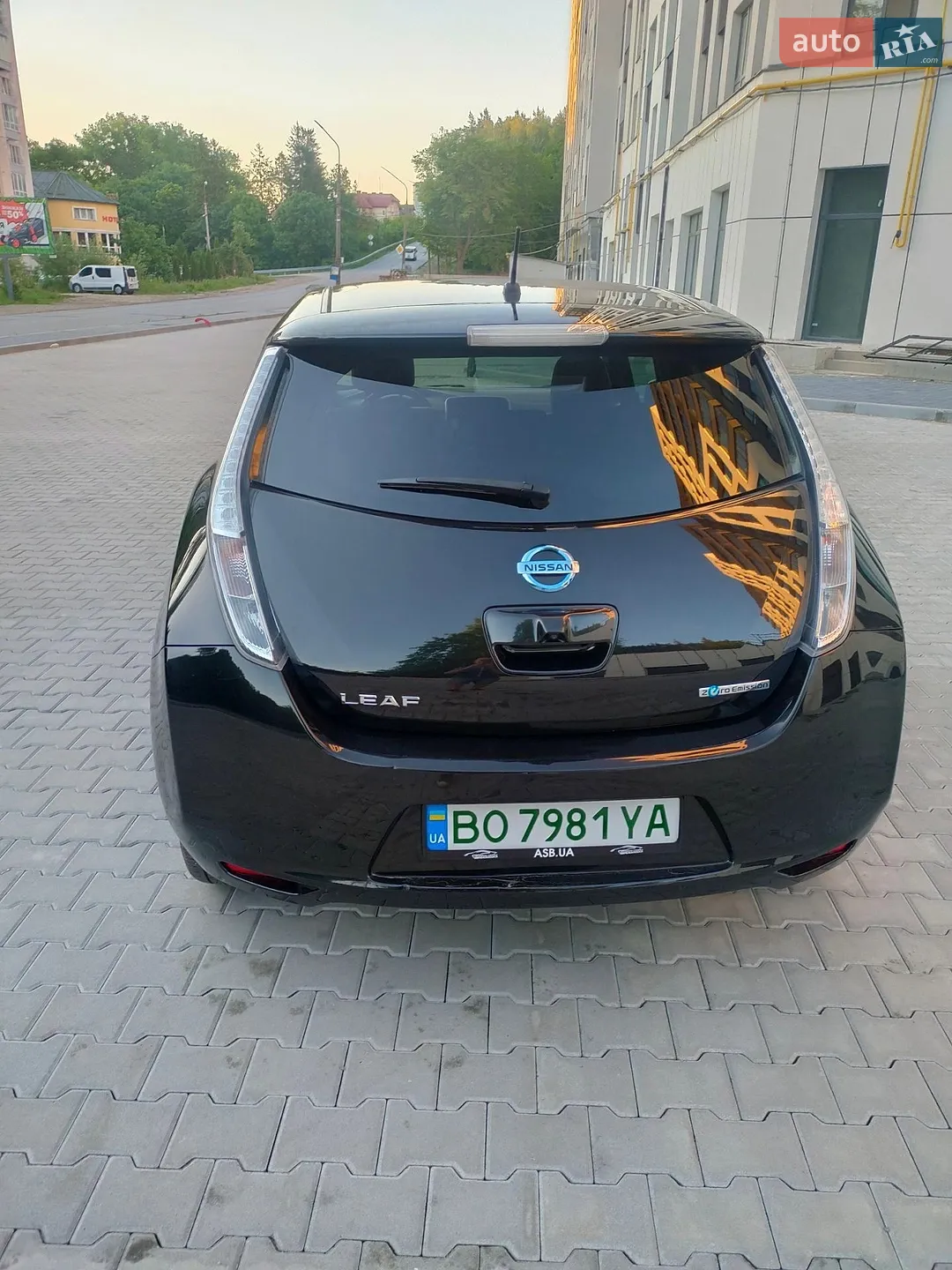 2015 Nissan Leaf - мініатюра 15