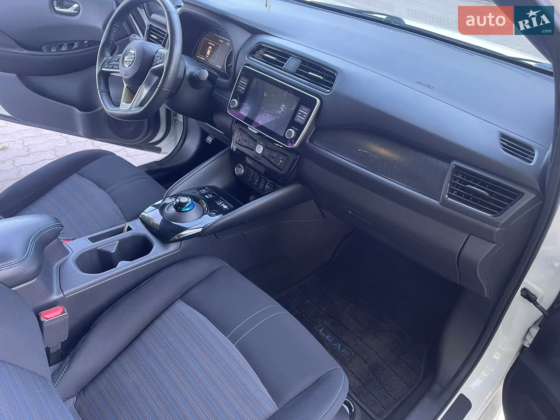2021 Nissan Leaf - мініатюра 15