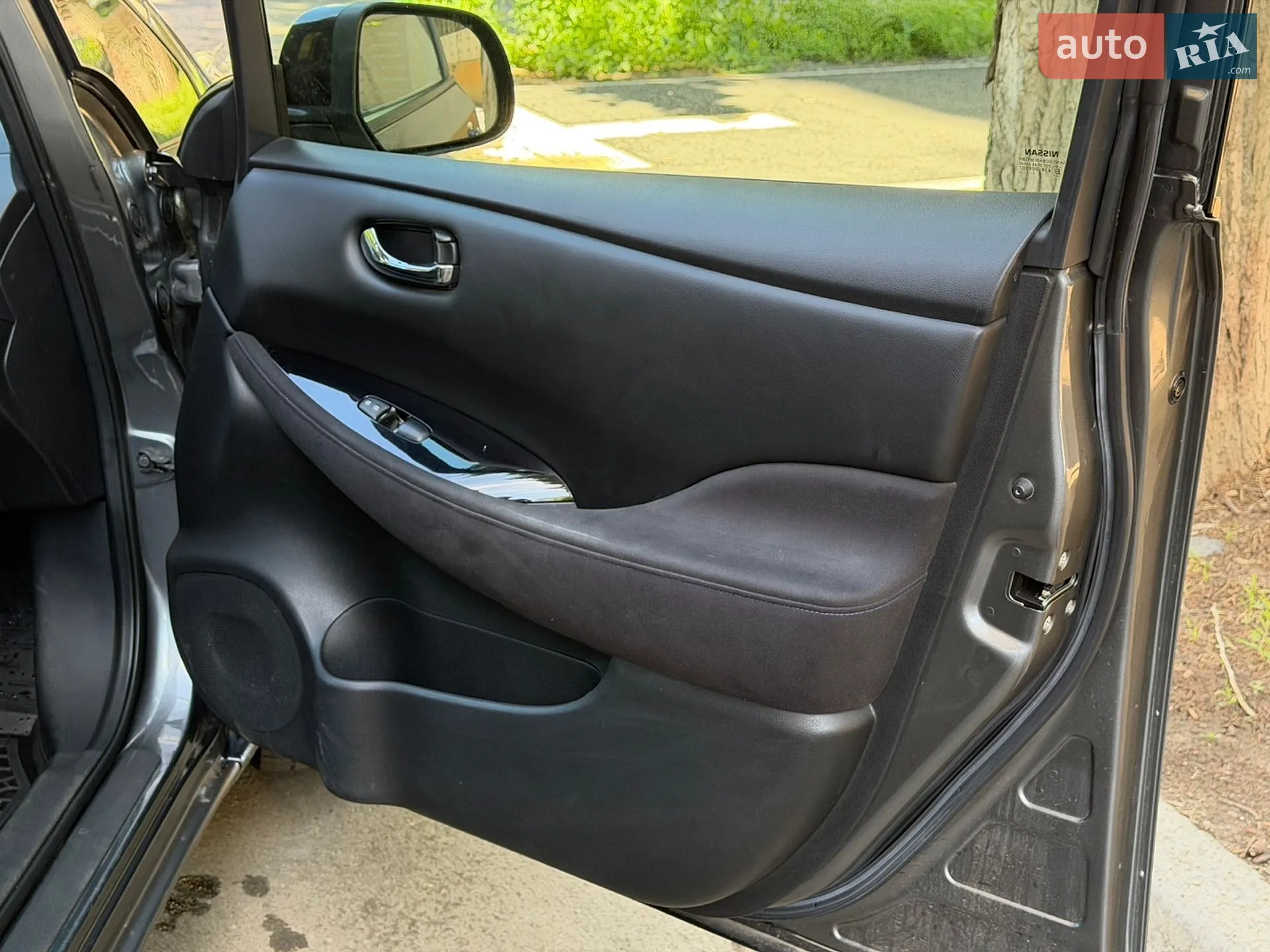 2017 Nissan Leaf - мініатюра 9