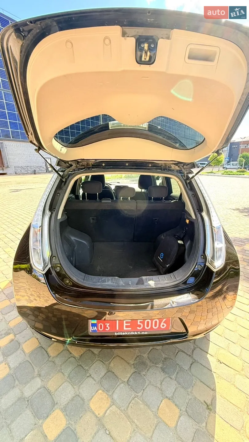 2015 Nissan Leaf - мініатюра 11