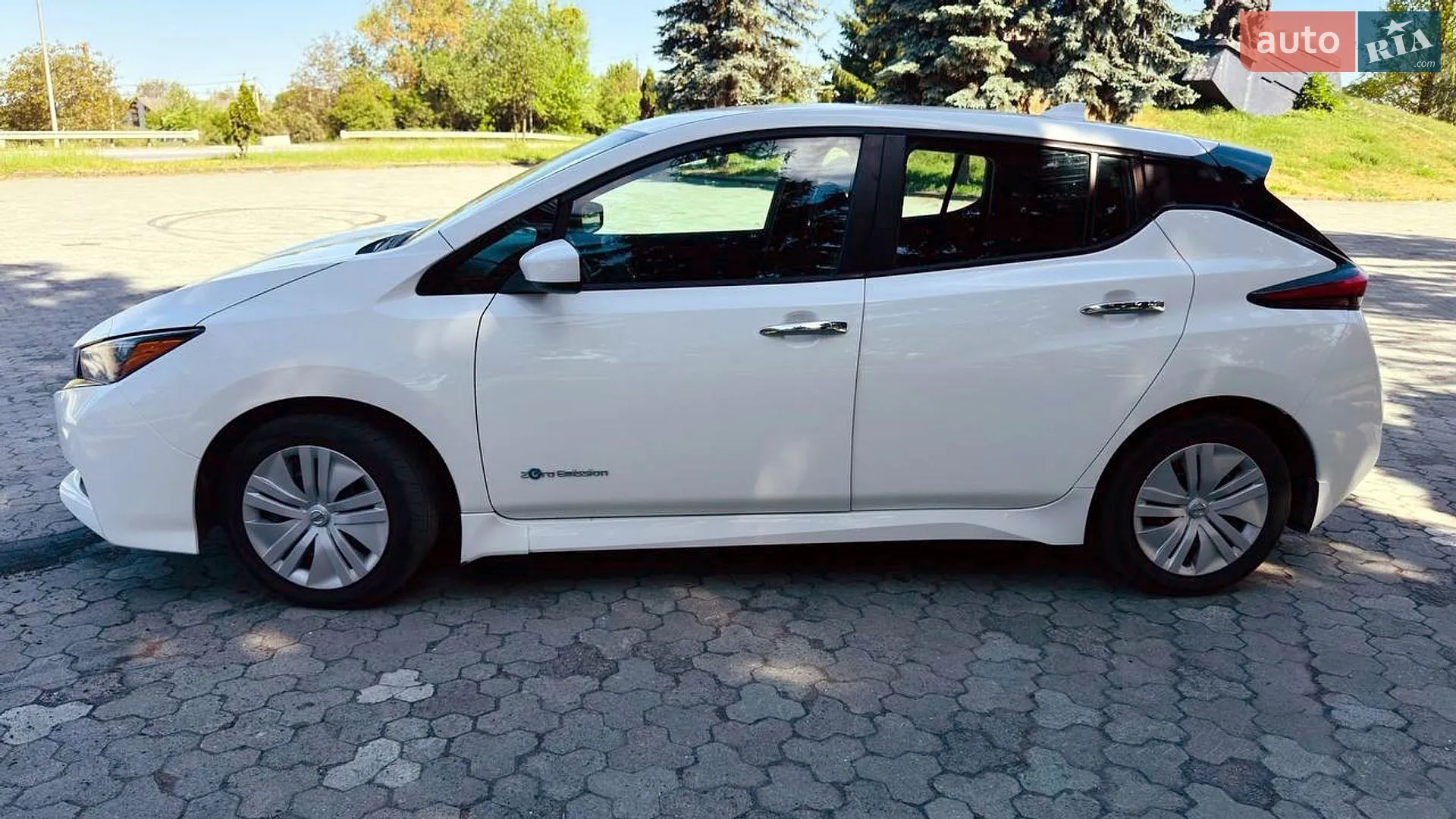 2019 Nissan Leaf - мініатюра 3