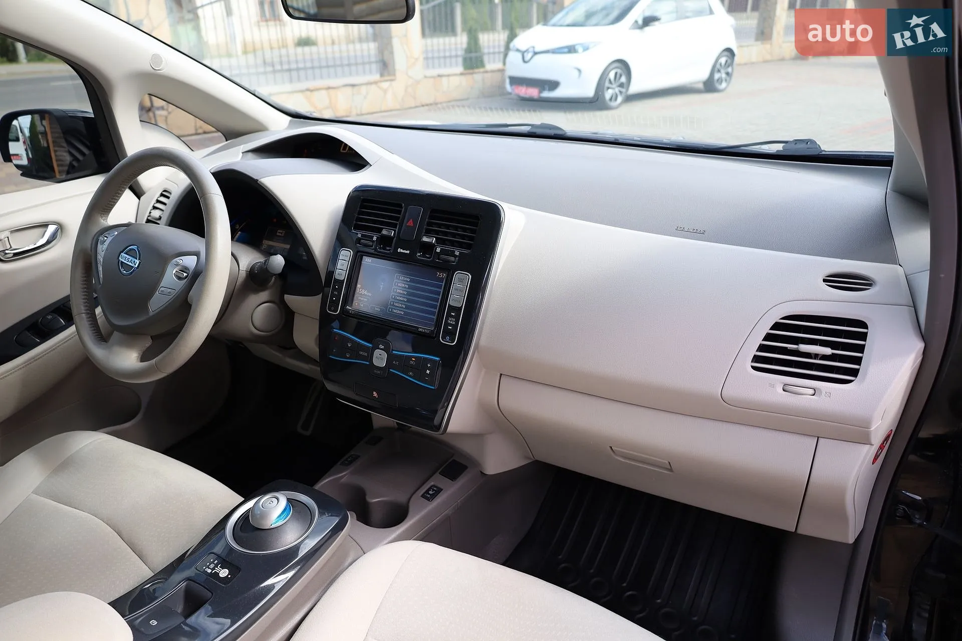 2011 Nissan Leaf - мініатюра 39