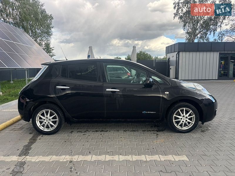 Хэтчбек Nissan Leaf 2015 в Владимире фото 9 Хэтчбек Nissan Leaf 2015 в Владимире