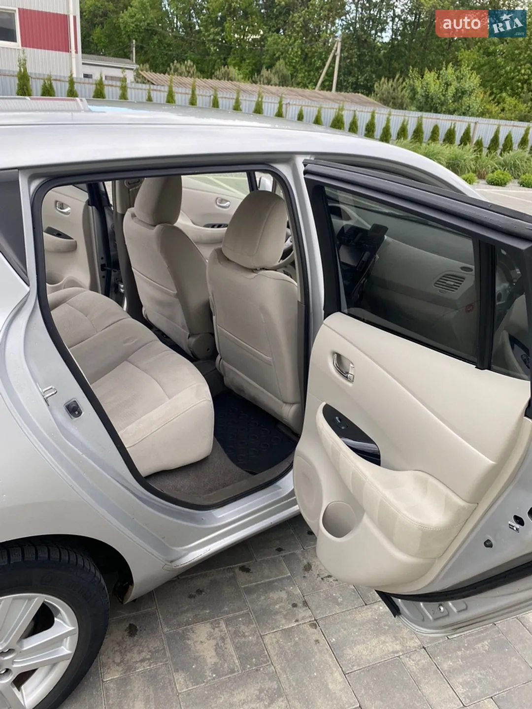 2012 Nissan Leaf - мініатюра 13