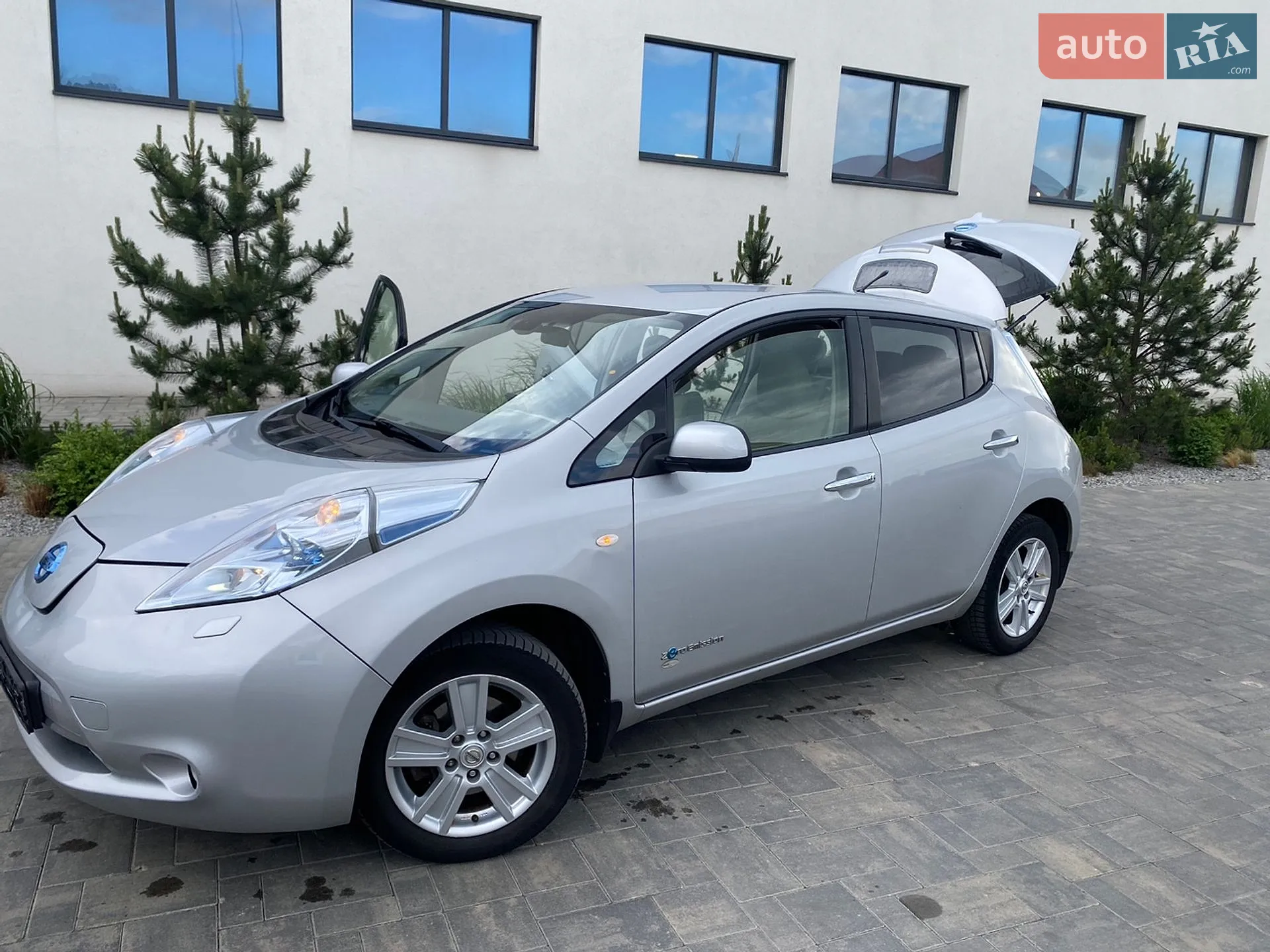 2012 Nissan Leaf - мініатюра 18