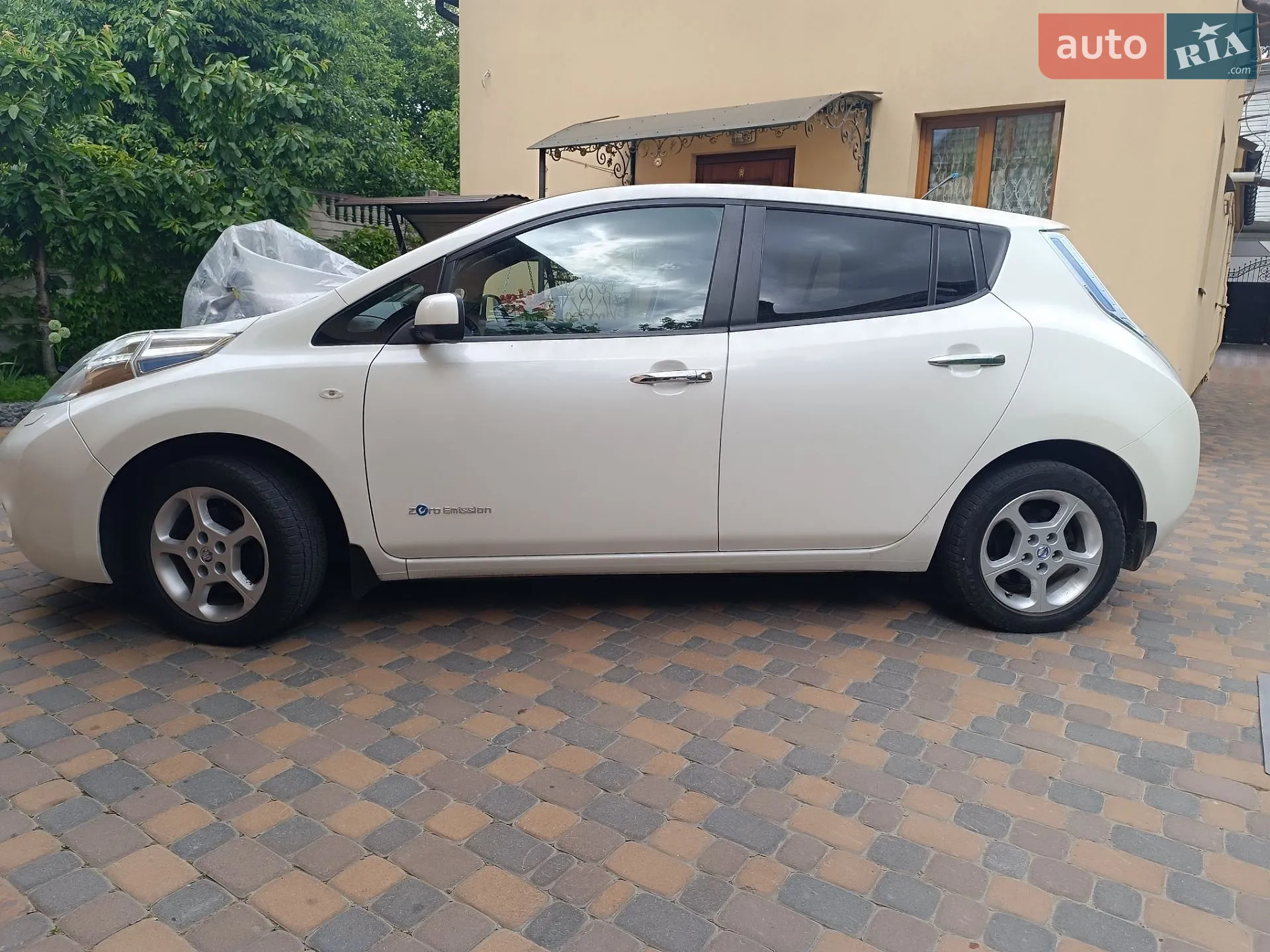 2014 Nissan Leaf - мініатюра 8