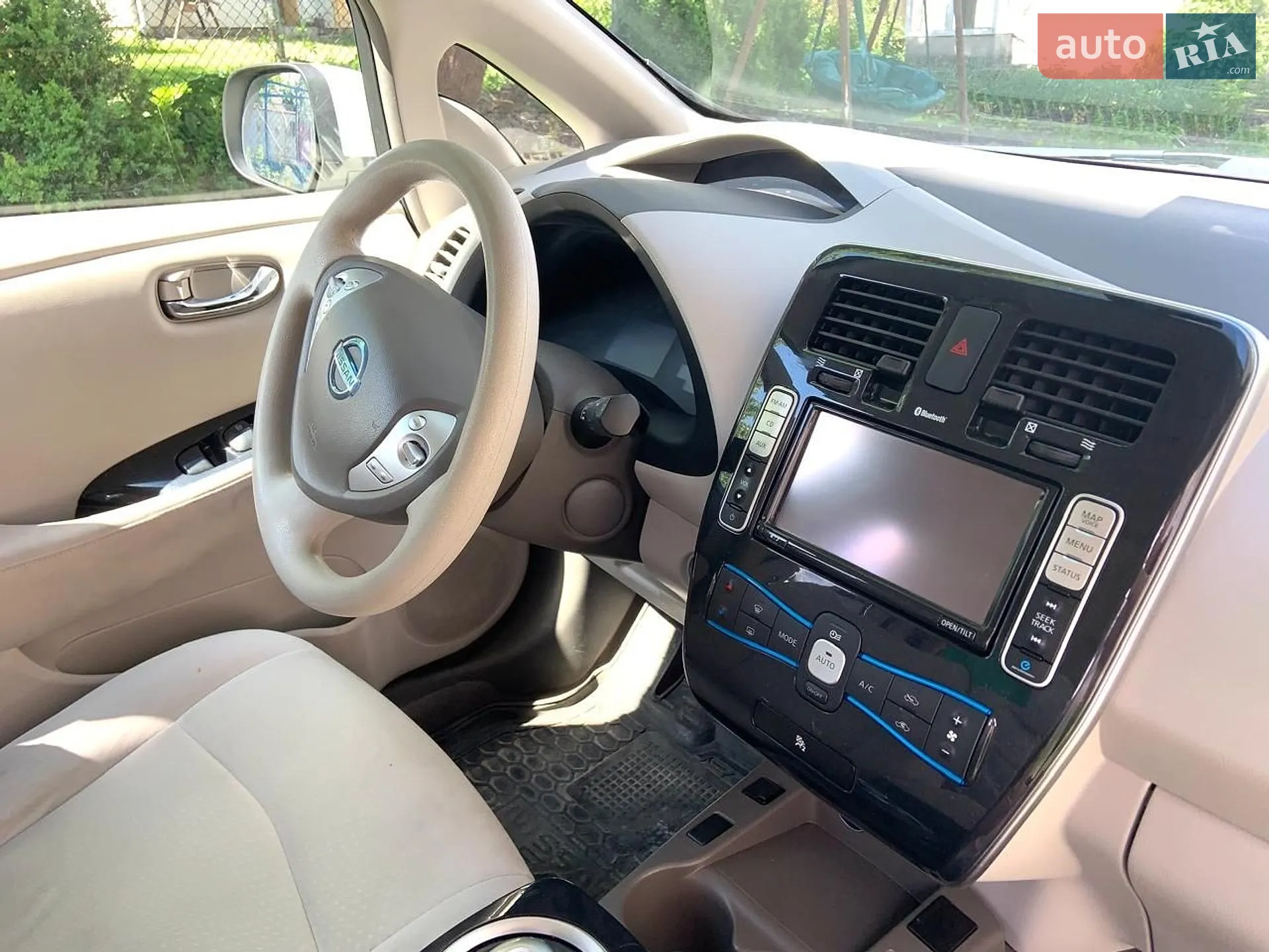 2011 Nissan Leaf - мініатюра 6