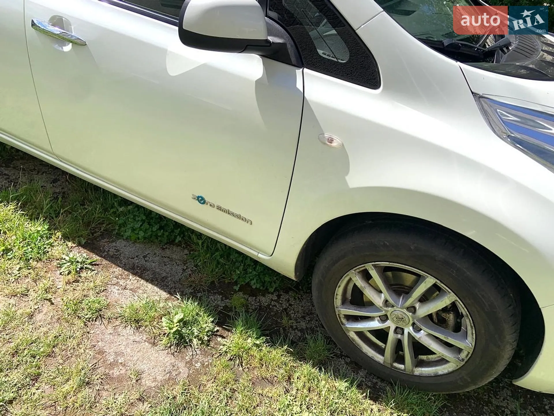 2011 Nissan Leaf - мініатюра 16