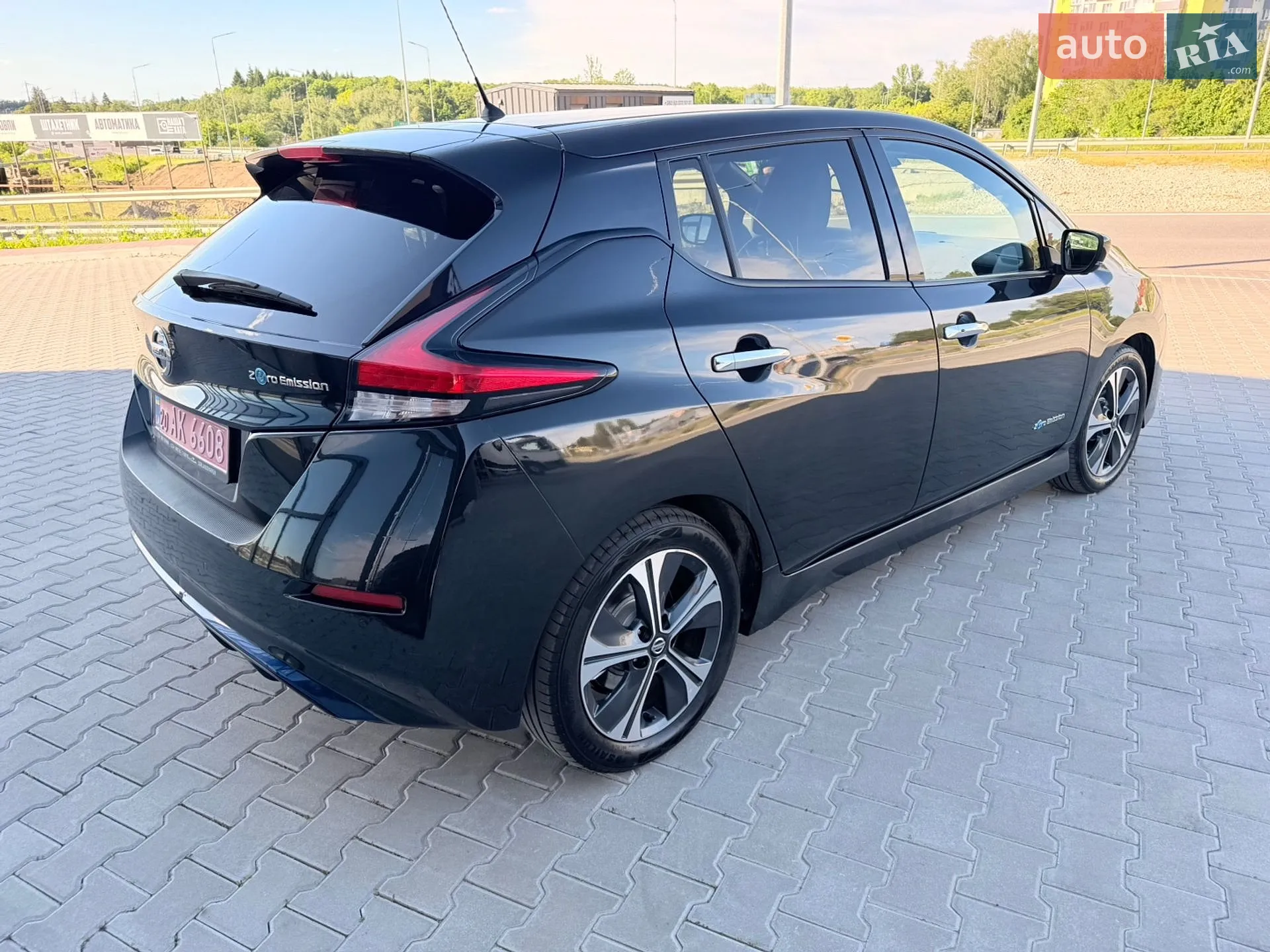 2018 Nissan Leaf - мініатюра 9