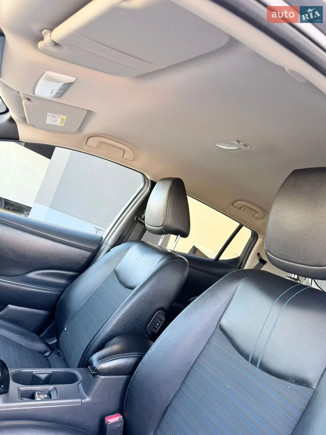 2018 Nissan Leaf - мініатюра 25