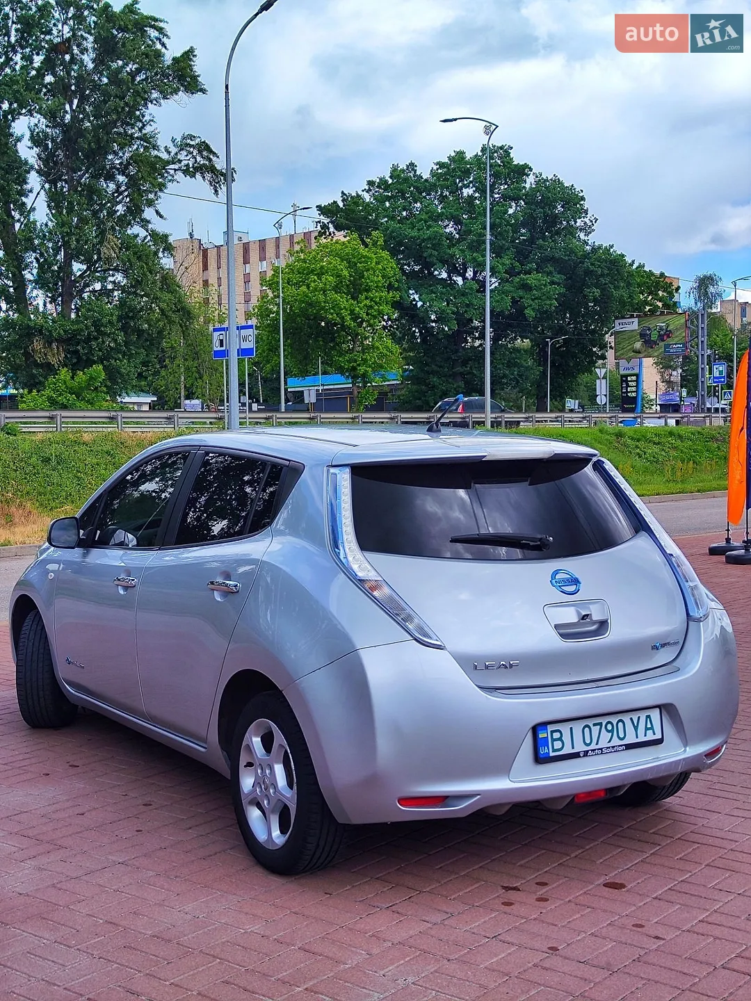 2012 Nissan Leaf - мініатюра 2