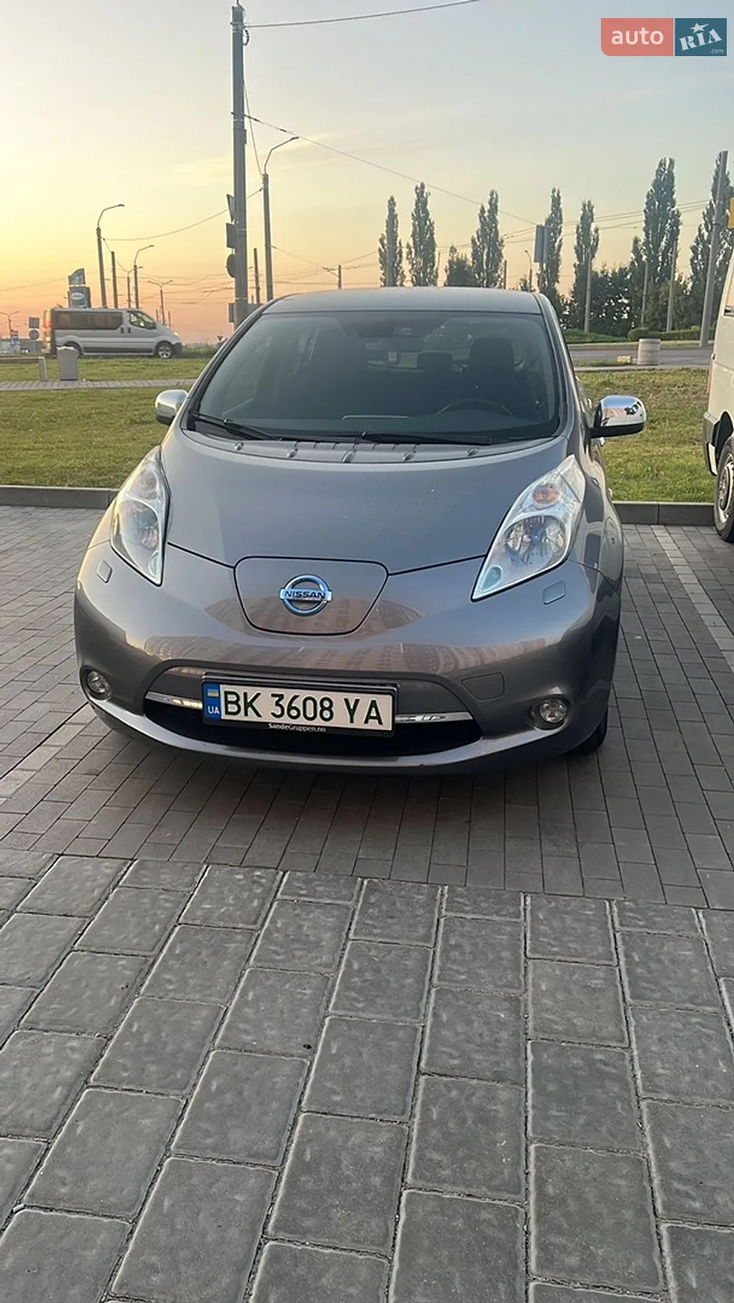 2013 Nissan Leaf - мініатюра 8