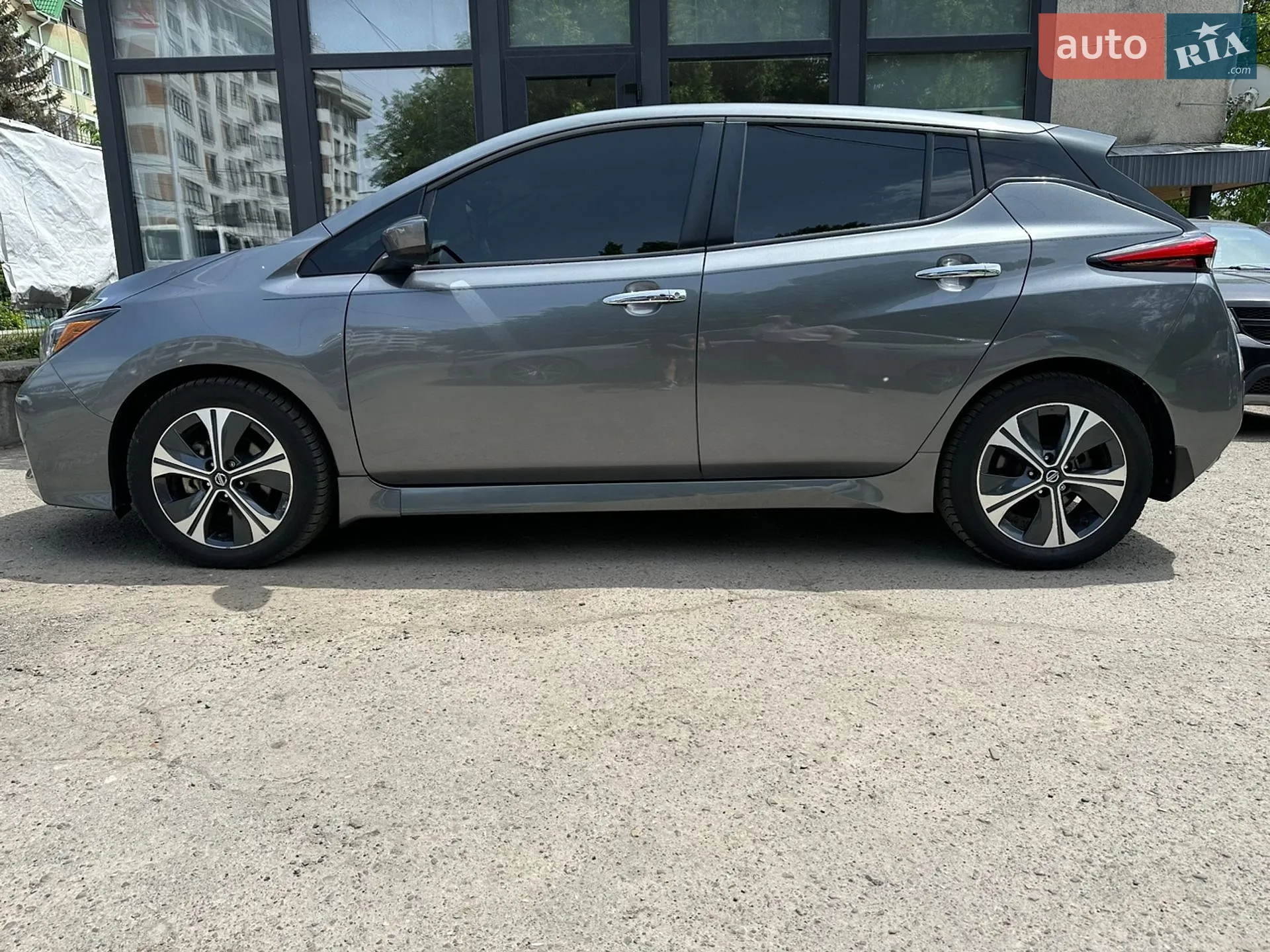 2021 Nissan Leaf - мініатюра 8