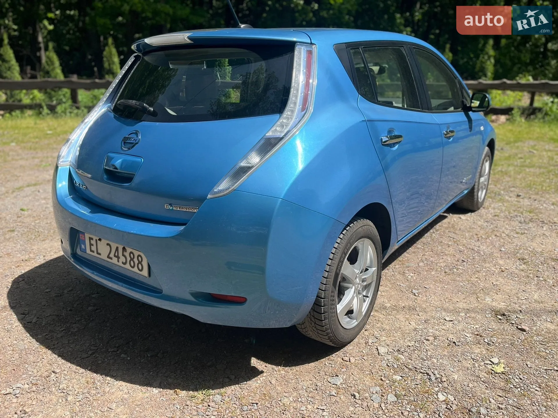 2011 Nissan Leaf - мініатюра 3