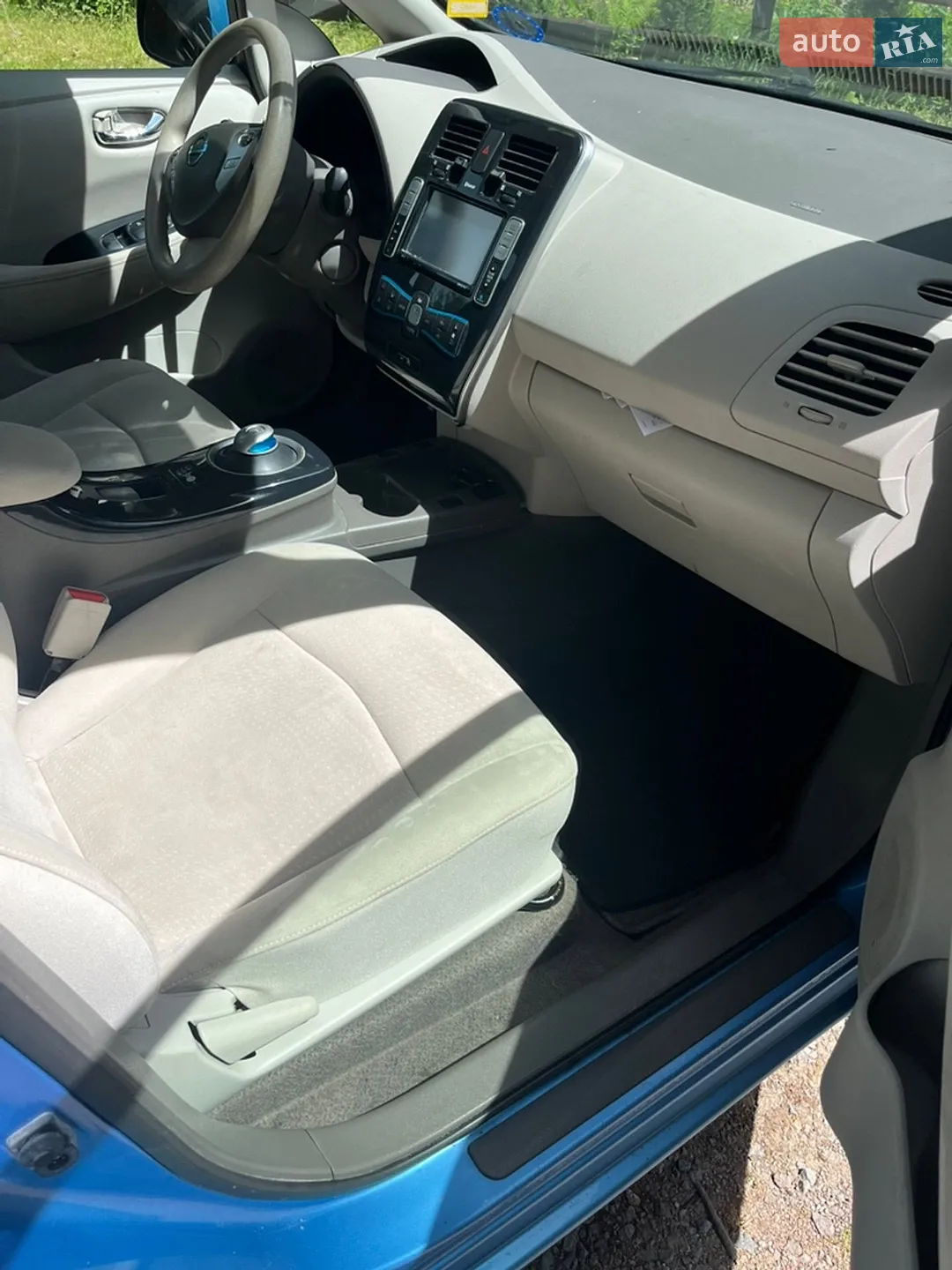 2011 Nissan Leaf - мініатюра 7