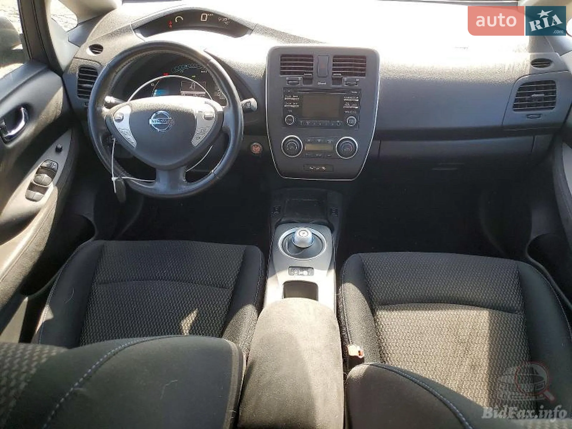 2015 Nissan Leaf - мініатюра 8