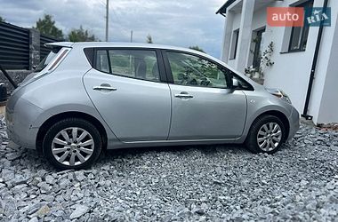 Хетчбек Nissan Leaf 2011 в Звягелі