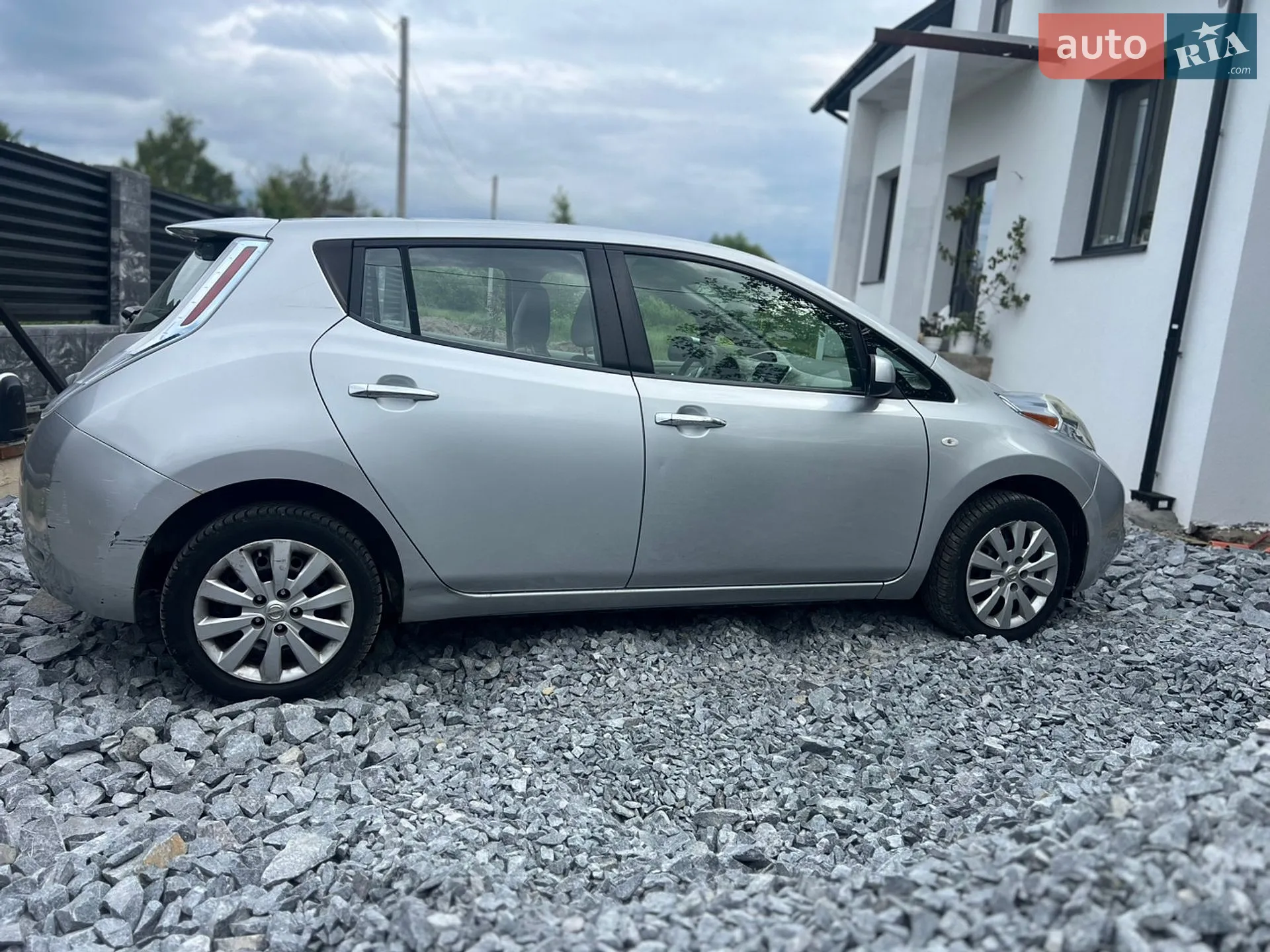 2011 Nissan Leaf - мініатюра 10