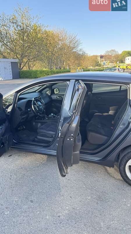 Хетчбек Nissan Leaf 2013 в Одесі фото 7 Хетчбек Nissan Leaf 2013 в Одесі