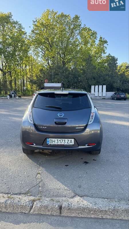 Хетчбек Nissan Leaf 2013 в Одесі фото 13 Хетчбек Nissan Leaf 2013 в Одесі
