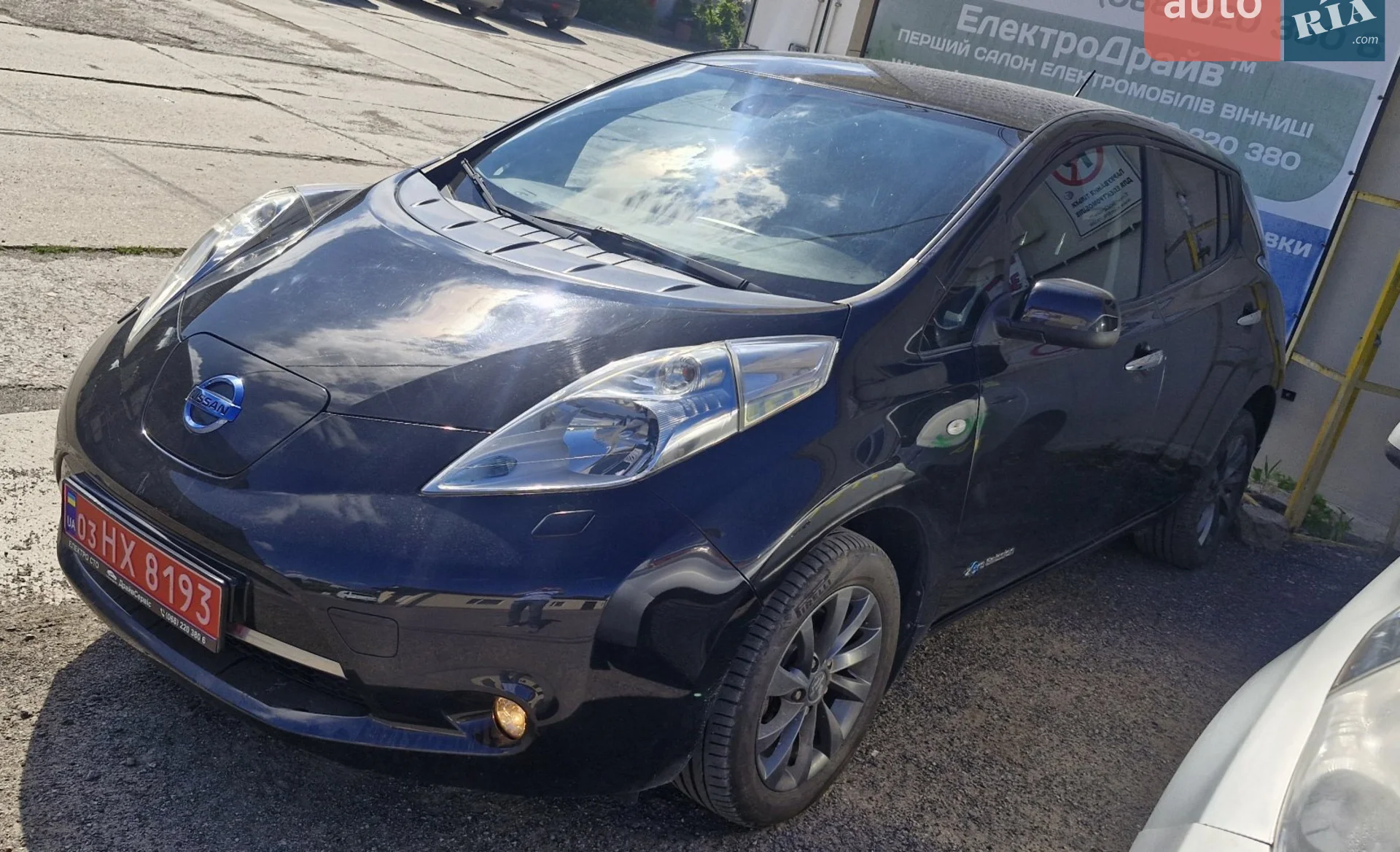2014 Nissan Leaf - мініатюра 2