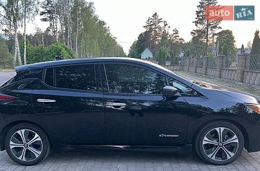 Хэтчбек Nissan Leaf 2017 в Маневичах
